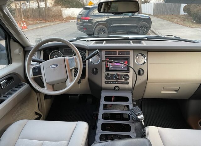 2011 Ford Expedition XLT 4Dr  4×4 Command Vehicle full