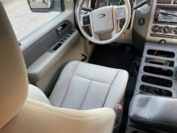 2011 Ford Expedition XLT 4Dr  4×4 Command Vehicle full