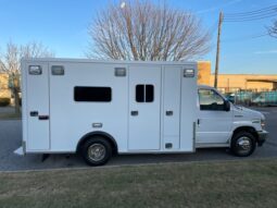 2022 E450 Type III Horton Remount REV Ambulance full