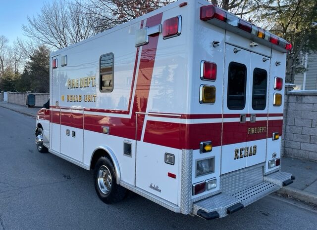 2000 E450 PL Custom Type III Ambulance 7.3 Power Stroke full