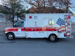 2009 GMC 4500 MedTech Type III Ambulance full