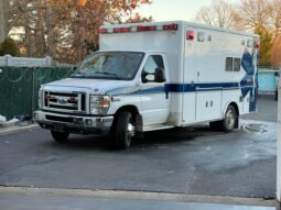 2010 E450 Horton Type III Ambulance full