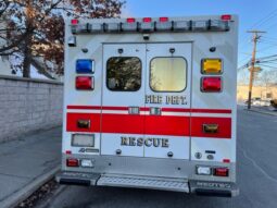 2009 GMC 4500 MedTech Type III Ambulance full