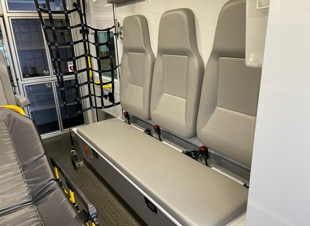 2016 E450 Super Duty  Demers Type III Ambulance GAS full