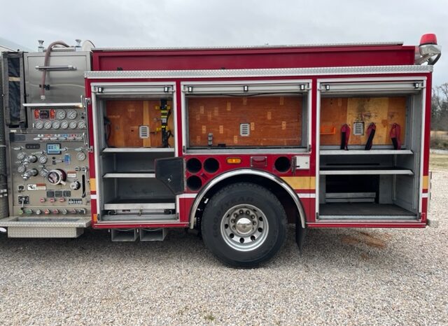 2004 AMF Eagle Pumper 750 Poly/1750 GPM Waterous Pump 69k Miles full