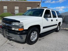 2004 Chevy Suburban LT 4×4 1500 Series Command Vehicle