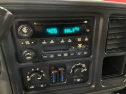 2004 Chevy Suburban LT 4×4 1500 Series Command Vehicle full