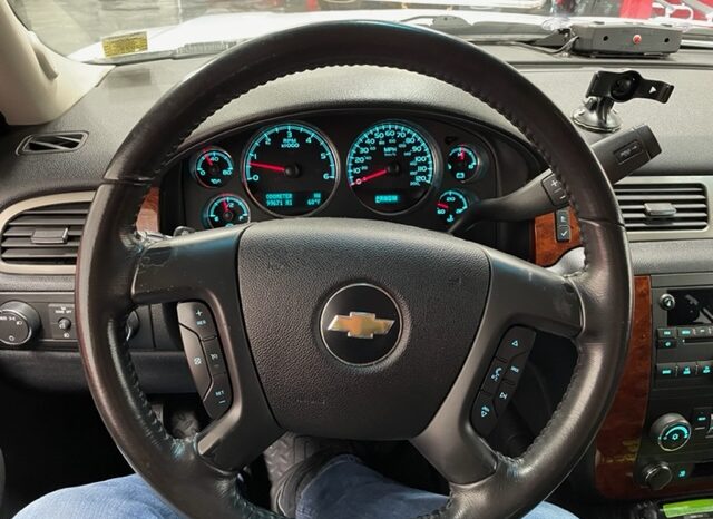 2009 Chevy Tahoe LT 4×4 Command Vehicle full