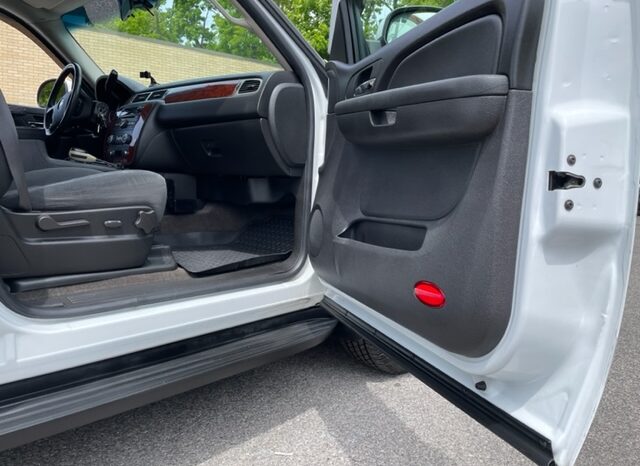 2009 Chevy Tahoe LT 4×4 Command Vehicle full