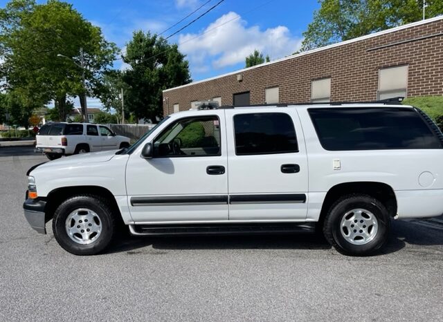 2004 Chevy Suburban LT 4×4 1500 Series Command Vehicle full