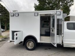 2022 F-450 Super Crew Cab Type 1 Wheeled Coach Remount Ambulance 4WD 7.3 Gas full