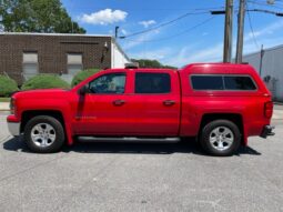 2014 Chevy Silverado 1500  4Dr 4×4  Z71 Command Vehicle full