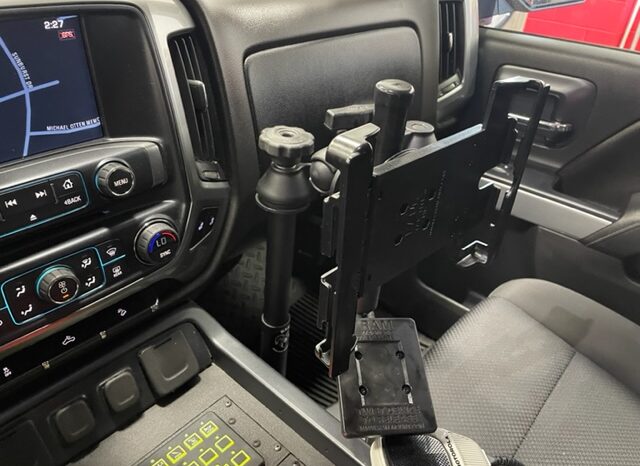 2014 Chevy Silverado 1500  4Dr 4×4  Z71 Command Vehicle full