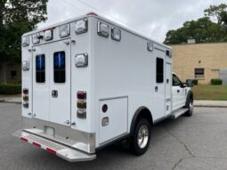 2022 F-450 Super Crew Cab Type 1 Wheeled Coach Remount Ambulance 4WD 7.3 Gas full