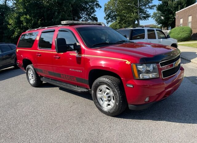 2013 Chevy Suburban LS 2500 4Dr 4×4 Command Vehicle full