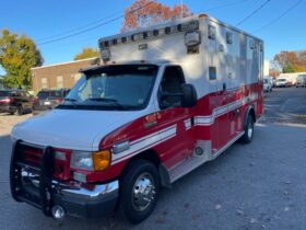 2007 E450 Wheeled Coach Type III Ambulance