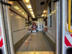 2007 E450 Wheeled Coach Type III Ambulance full