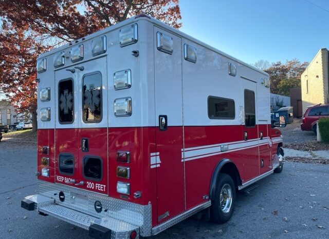 2007 E450 Wheeled Coach Type III Ambulance full