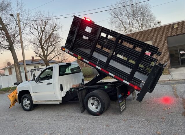 2009 Chevy Silverado 3500 HD 2Dr 4×4 Dump W/Plow & Lift Gate full