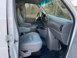 2006 E350 XL Super Duty 12 Passenger Van full