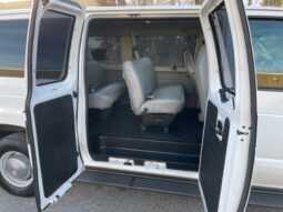 2006 E350 XL Super Duty 12 Passenger Van full