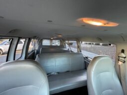 2006 E350 XL Super Duty 12 Passenger Van full