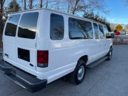 2006 E350 XL Super Duty 12 Passenger Van full