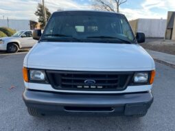 2006 E350 XL Super Duty 12 Passenger Van full