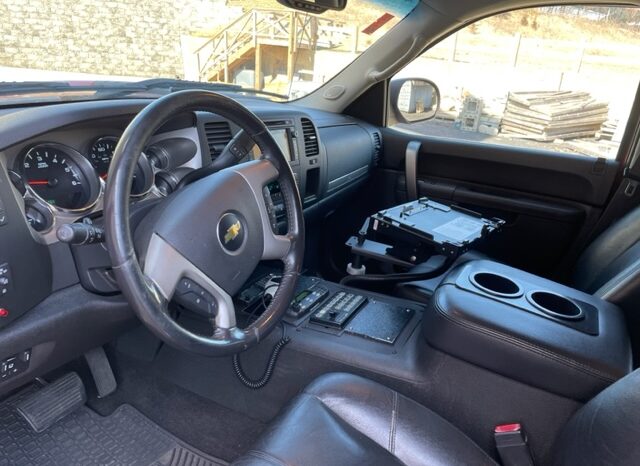 2011 Chevy Silverado 2500 HD LT 4Dr 4×4 Command Vehicle full