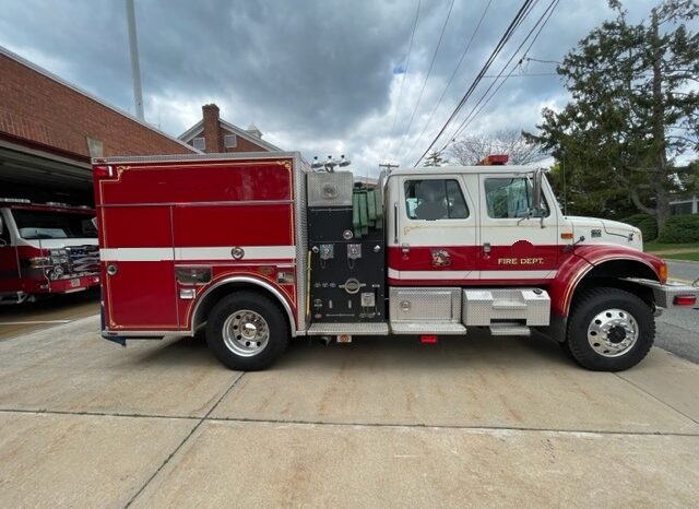 2002 International 4800 KME 4×4 Pumper 500/750 13K miles full