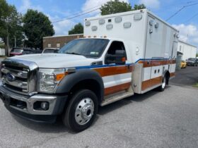 2016 F550 Super Duty 4×4 Lifeline Ambulance