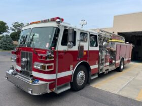 1995 Sutphen Deluge Quint Mid Mount 75ft Tower Ladder