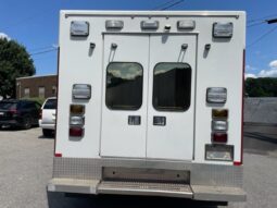 2009 F450 4×4 Super Duty  Road Rescue Medium Duty Ambulance 50k Miles full