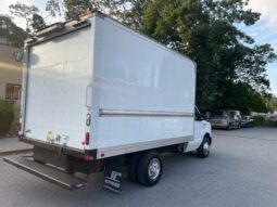 2012 Ford E350 Super Duty SUPREME 12ft Box Truck full