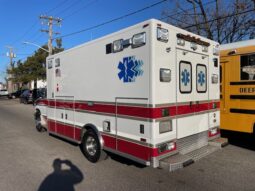 2015 Ford E450 Super Duty  PL Custom Type III Ambulance 62k Miles Gas full