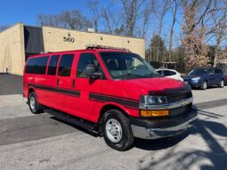 2015 Chevy Express 3500 LS Extended 14 Passenger Van full