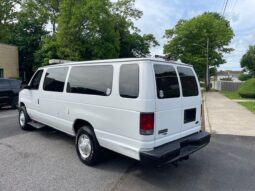 2008 Ford E-350 XL Super Duty 14 Pass Van full