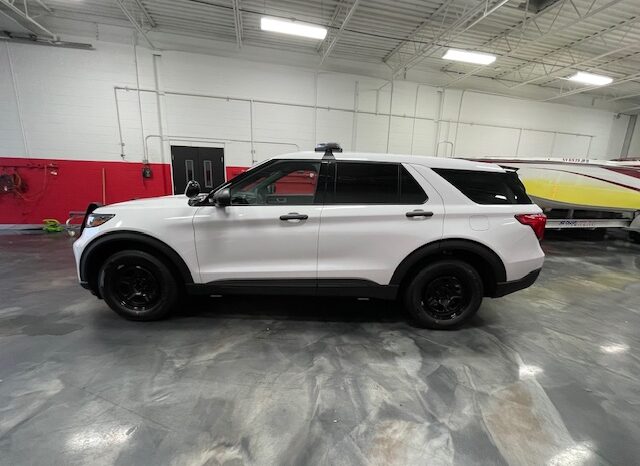 2024 FORD EXPLORER POLICE INTERCEPTOR 4Dr AWD Command Vehicle full