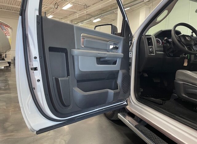 2018 Dodge Ram Express 1500 4×4 2Dr Pick Up One Owner full