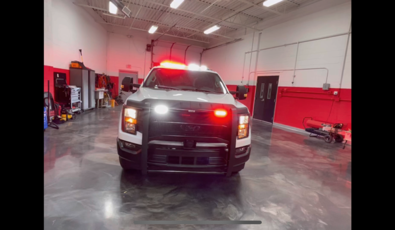 2023 Ford F150 XL 4Dr 4X4 Super Crew Cab Command Vehicle  BRAND NEW full