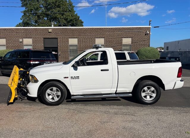 2018 Dodge Ram Express 1500 4×4 2Dr Pick Up One Owner full