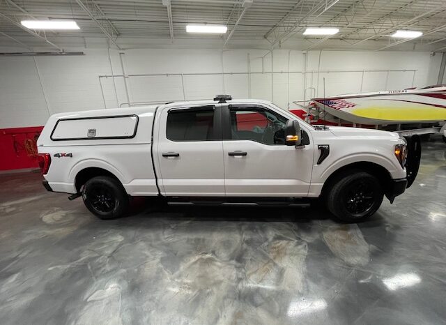 2023 Ford F150 XL 4Dr 4X4 Super Crew Cab Command Vehicle  BRAND NEW full