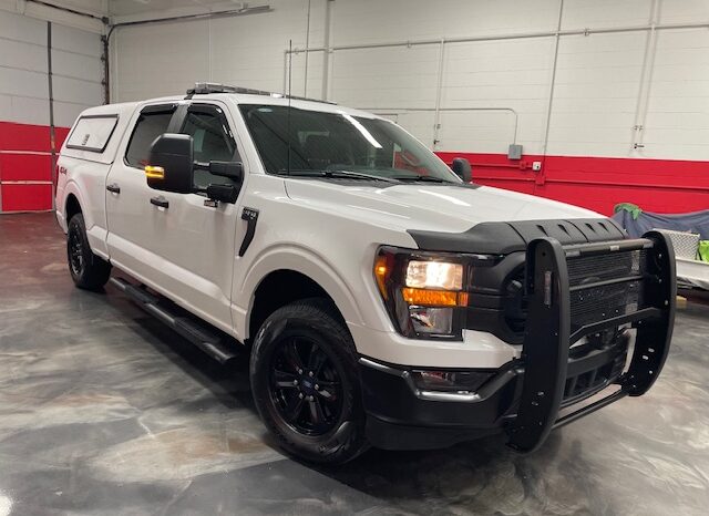 2023 Ford F150 XL 4Dr 4X4 Super Crew Cab Command Vehicle  BRAND NEW full