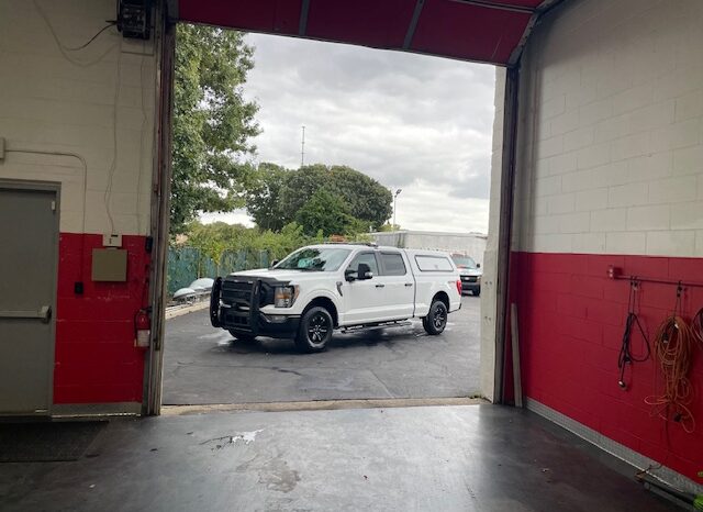 2023 Ford F150 XL 4Dr 4X4 Super Crew Cab Command Vehicle  BRAND NEW full