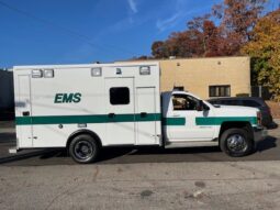 2019 Chevy Silverado 3500 HD 4×4 Type 1 Medix Ambulance full