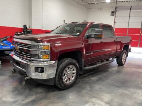 For Sale: 2016 Chevy Silverado 2500 HD LT Crew Cab 4×4