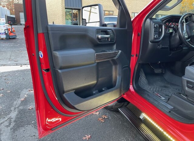 2021 Chevy Silverado 2500 HD LT Crew Cab 4Dr 4×4 Command Vehicle   full