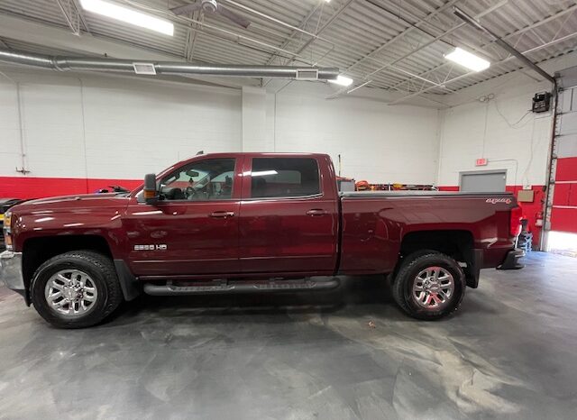 For Sale: 2016 Chevy Silverado 2500 HD LT Crew Cab 4×4 full