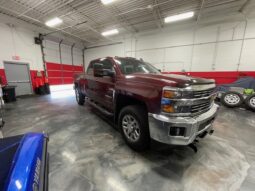 For Sale: 2016 Chevy Silverado 2500 HD LT Crew Cab 4×4 full