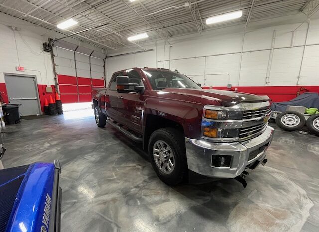 For Sale: 2016 Chevy Silverado 2500 HD LT Crew Cab 4×4 full